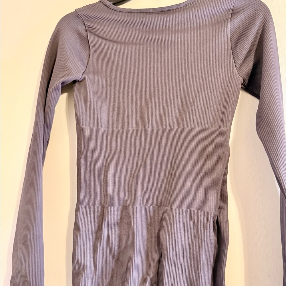 3 Ribbed Compression‎ Jumpsuits - Picture 14 of 15